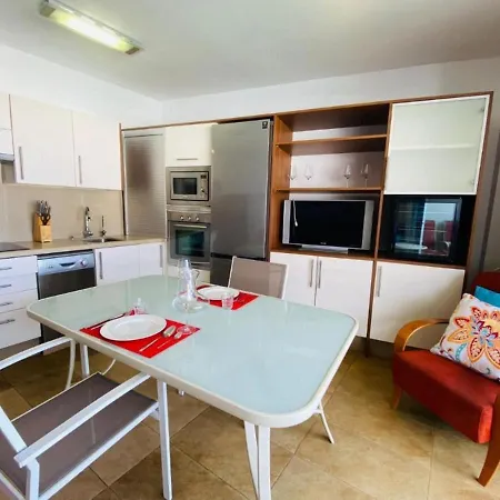 Apartamento Arenas Negras Sea View דירה *
